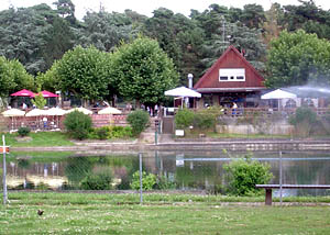 Zum Anglerpark - Biergarten in Gräfenhausen